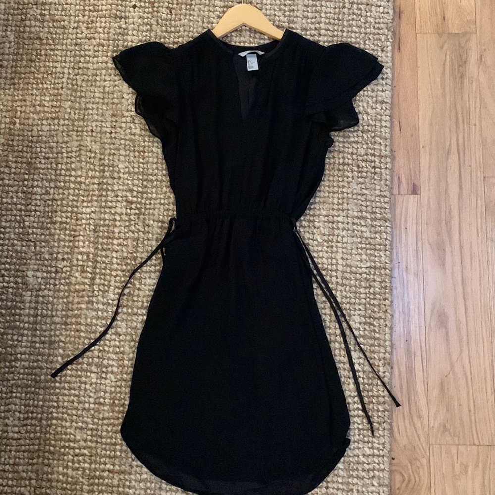 Black H&M dress. Size 6.